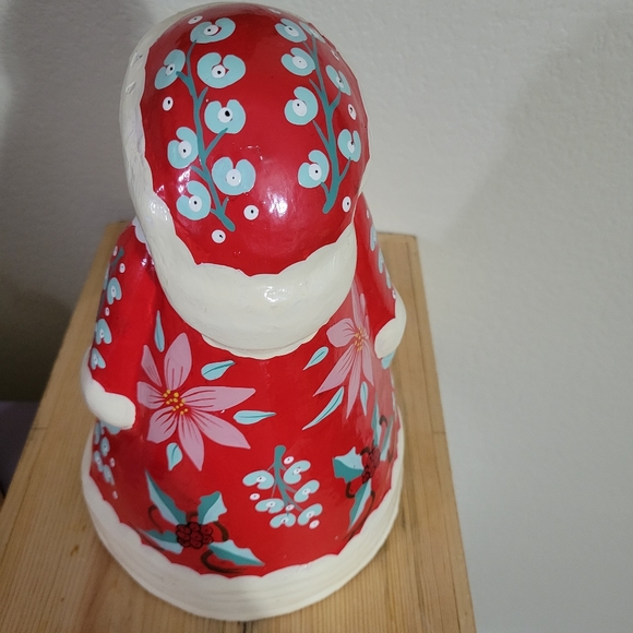 Santa Claus Folk Art Deco Swedish design with Holly and Poinsettia Paper Mache - Picture 5 of 9